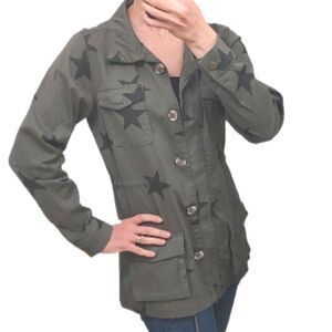 Knox Rose utility jacket star print army green size small S